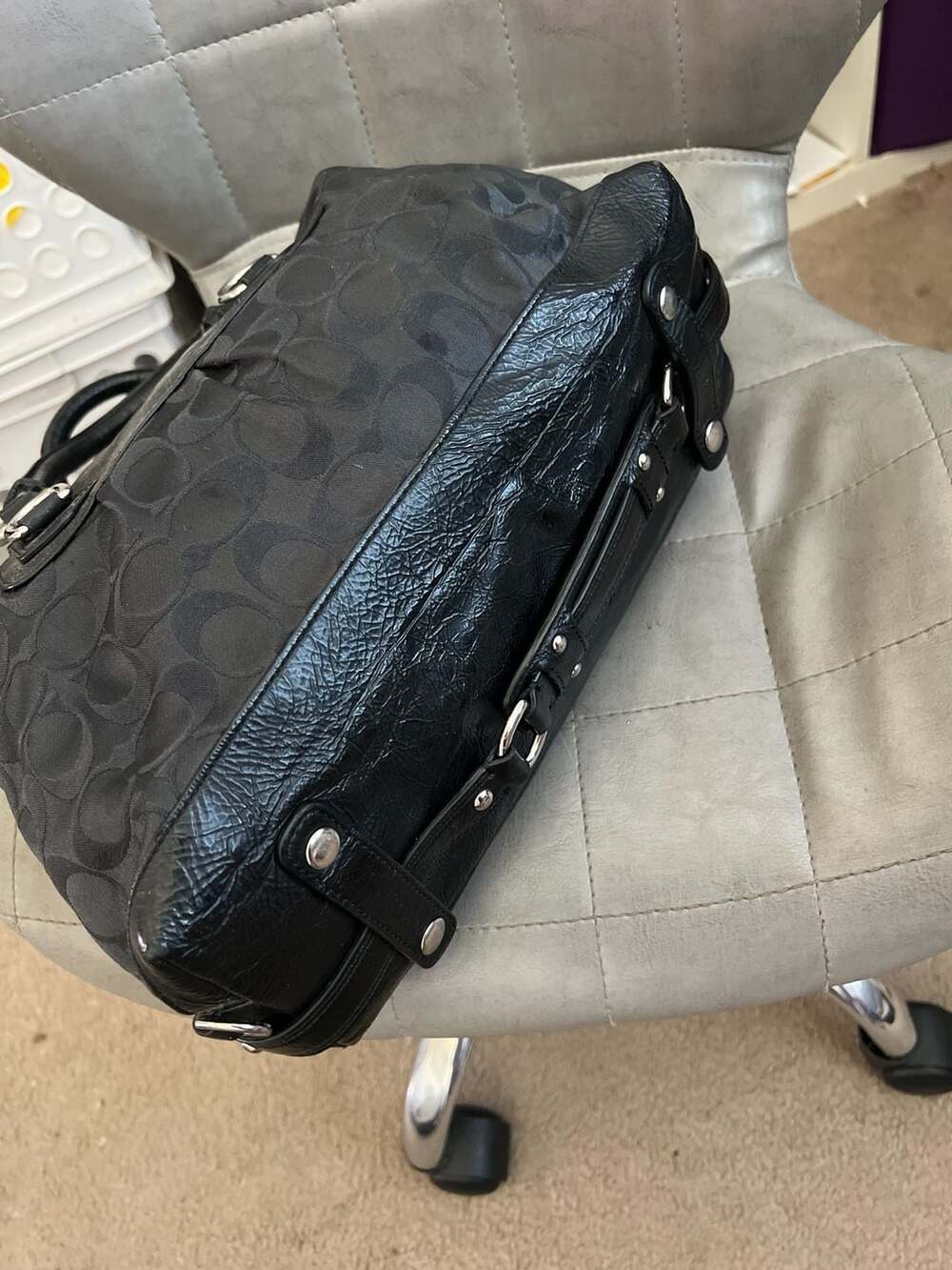 Coach - Picture 4 of 6